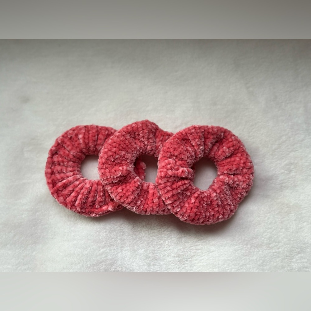 Handmade Crochet Scrunchies 3pk - Picture 2 of 8